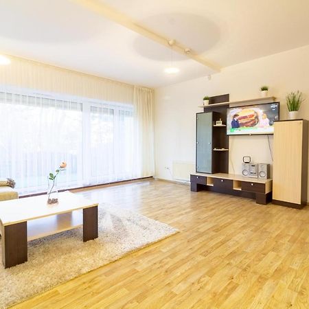 Apartment Heart Of Паланга Экстерьер фото